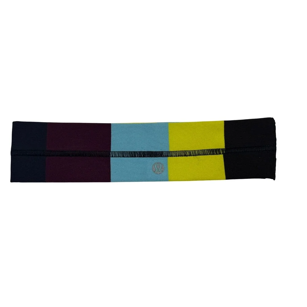 Lululemon Fly Away‎ Tamer Headband in Pow Stripe Split Pea